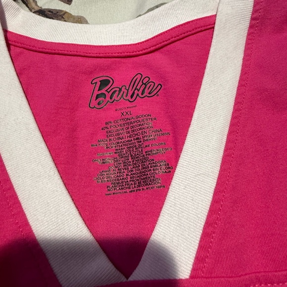 Barbie Pink and White Limited Edition - Picture 3 of 3